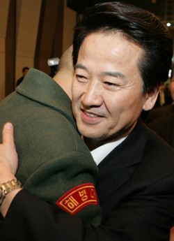 "정동영, 11일 새정치연합 탈당.. 재야 신당 합류 마음 굳혀"