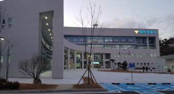 [속보]신진도항 망치로 사람 때린 주씨 2차 영장실질심사 재판부 구속영장 발부.