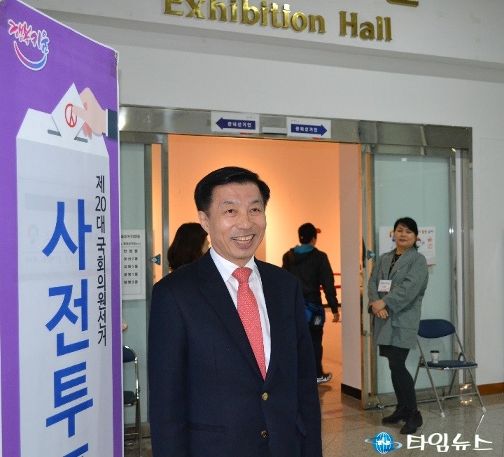 새누리당 이재선 서구을 국회의원 후보, 사전 투표로 투표 독려!