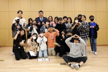 세종시의회 김영현 의원, 찾아가는 의회 교실 위해 집현초등학교 방문