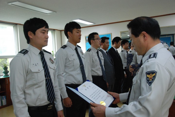 거제서, 10월 유공자 표창 수여 실시