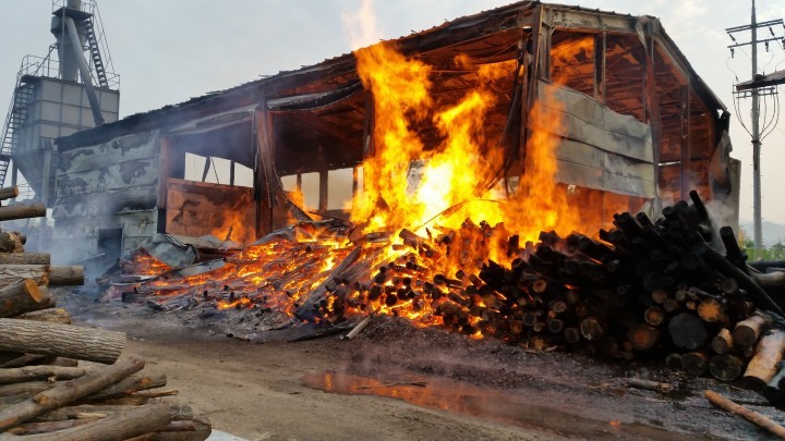 횡성톱밥제조공장 화재로 생산 잠정중단 