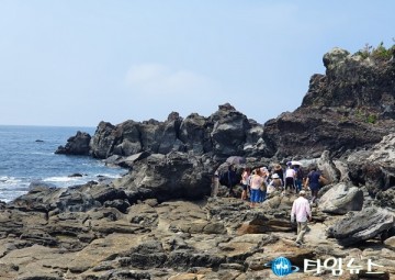 제주돌문화공원, 7월 현장답사 및 8월 실내 지질체험교실 운영