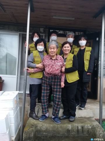 충북남부보훈지청, 주거환경개선 보훈해피클린 실시