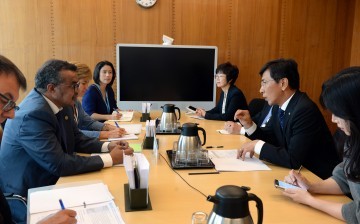 안희정 지사, 1일 테드로스 아드히놈 게브레예수스 사무총장 접견