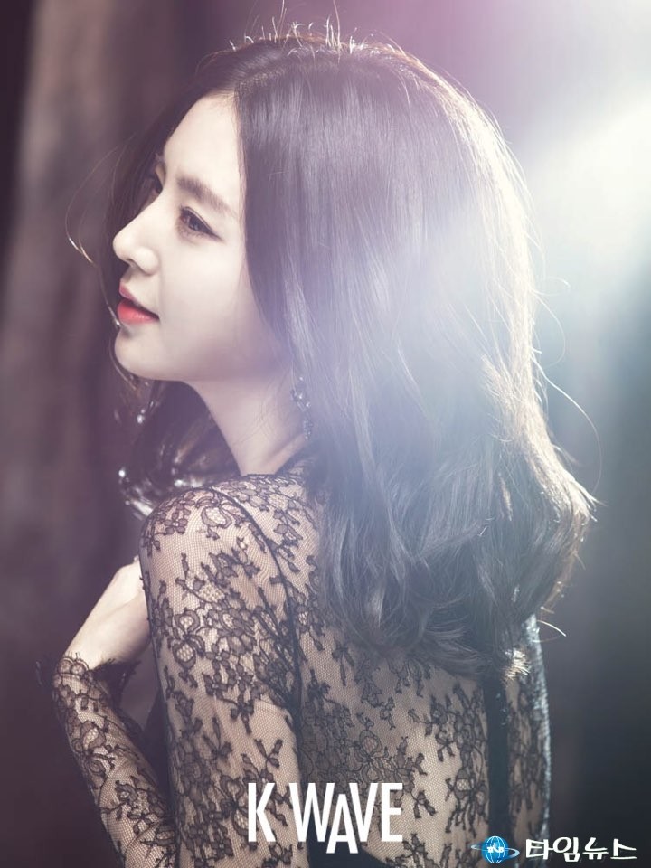 배우 한채아, 고혹적인 화보 공개 무결점 몸매 ‘시선 강탈’