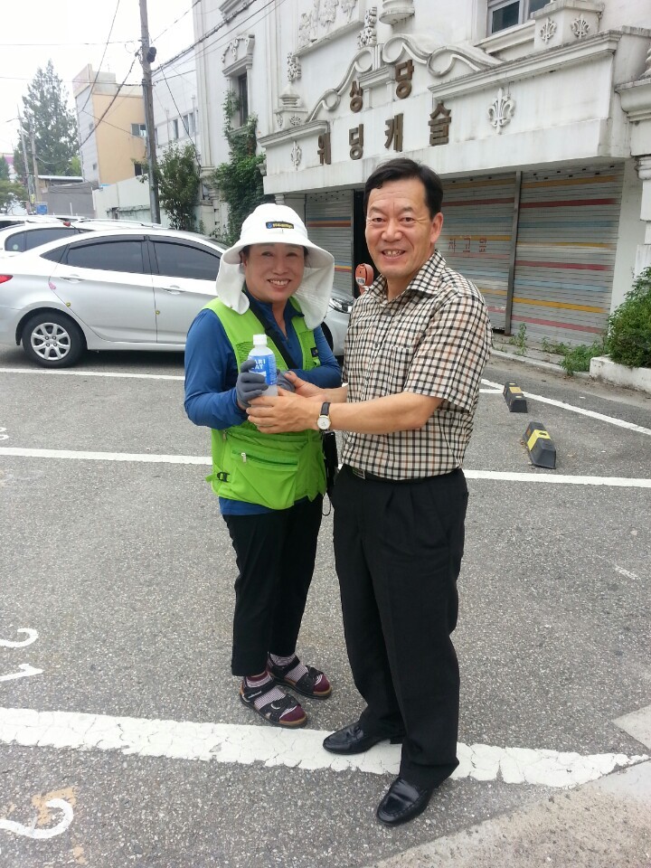 시설관리공단 혹서기 주차관리원 현장 격려