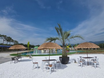 곡성군, 섬진강기차마을 어린이 물놀이장 임시 개장  