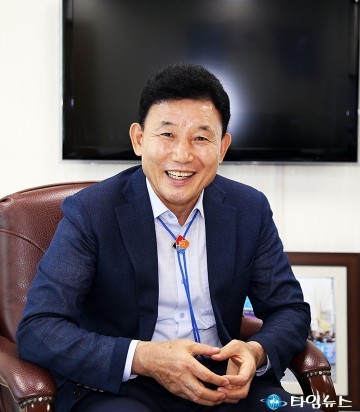 박용갑 중구청장이 가을에 추천하는 책은?