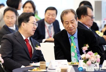 이장우 대전시장·이창기 원장, 대전디자인페스타에서 디자인 미래 논의