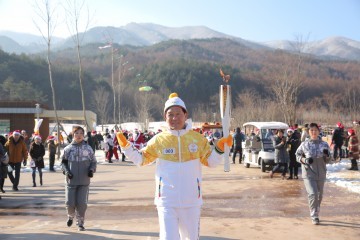 김찬극 경북지체장애 봉화군지회장 2018 평창 동계올림픽 성화봉송 주자로 뛰다!