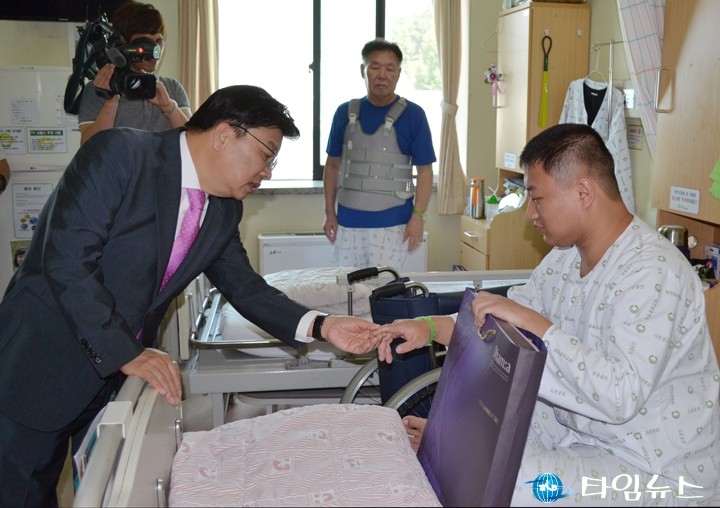권선택 대전시장, 빨리 쾌차하셔서 퇴원하세요!