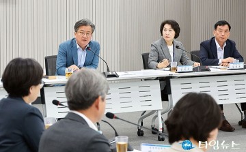 정용래 유성구청장, 선거법 철저 준수와 적극행정 병행 당부