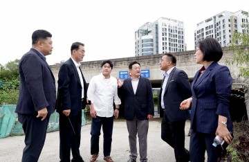 대전시의회 산업건설위, BRT 연결도로·디자인진흥원 현장 점검