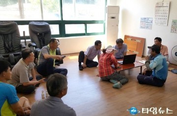   한동수 청송군 군수은 찾아가는 지적민원실 운영