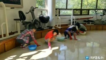 충북도의회 의사담당관실, 성보나의 집 봉사활동