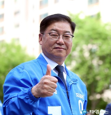 유세는 달랐고, 승리는 준비됐다…“보이지 않는 손, 김안태”