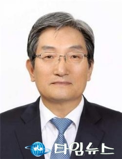 문정부, 비서실장에 노영민 임명···靑 2기 공식 출범