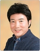부석 면민과 소통하는 젊은 면장 ‘장관식’ 