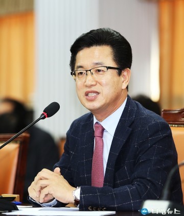 허태정 유성구청장, 사람은 인격을 조직은 품격을!