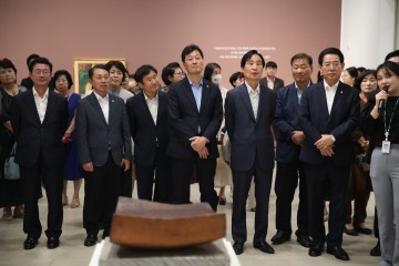 ‘故 이건희 컬렉션’ 한국 명화전 특별전시 기획 개막식 참석한 서동욱 전남도의회 의장