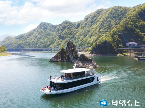대한민국 관광 100선 수차례 선정···단양팔경 도담삼봉