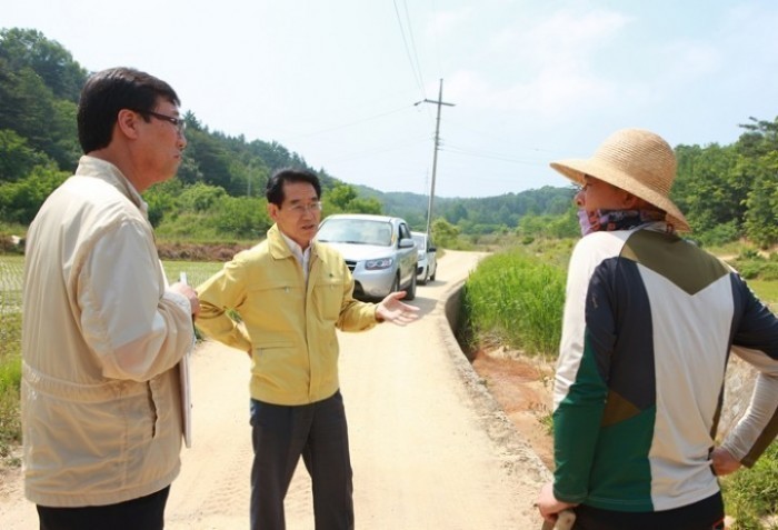 임광원 울진군수, 현장확인…가뭄대책 마련