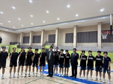 충북도의회 교육위원회, 청주여고 농구부 격려 방문