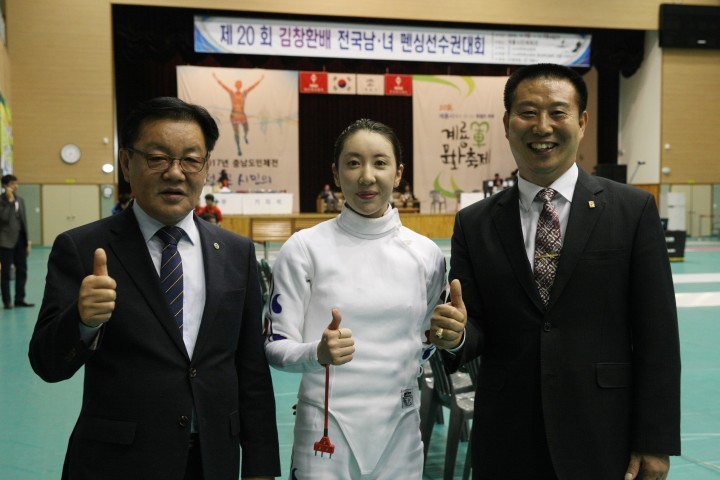 계룡시청 펜싱팀, 김창환배 전국 펜싱대회서 ‘전국최고 검객팀’ 확인