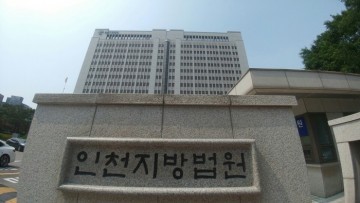 [오늘의 이슈]인천지법 형사 15부 인천 8세 여아 살인 공범 공판...'증인 채택' 날선 공방 