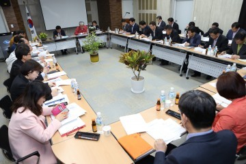 경상북도농업기술원 농업현장에서 경북 대표 과수 수출확대 방안 모색