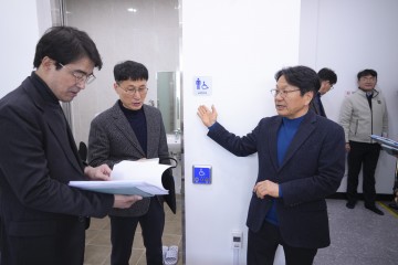 강기정 광주시장, 빛그린‧평동 체육관 현장점검