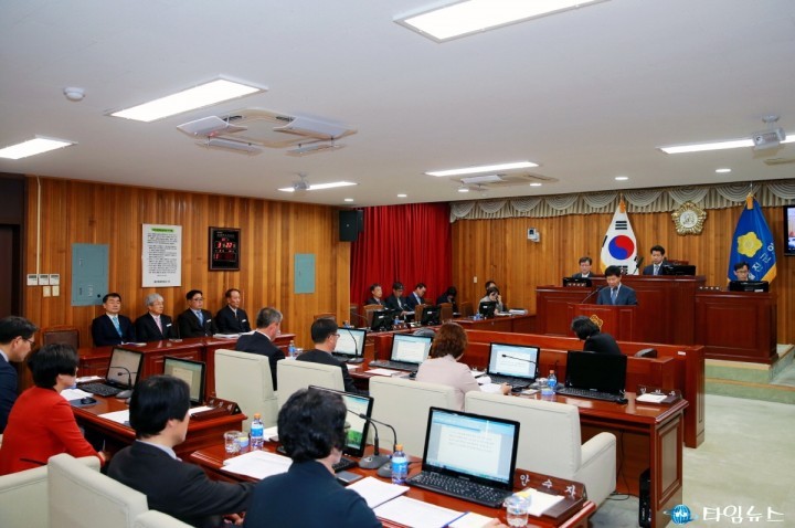 울진군의회 제210회 임시회 개최