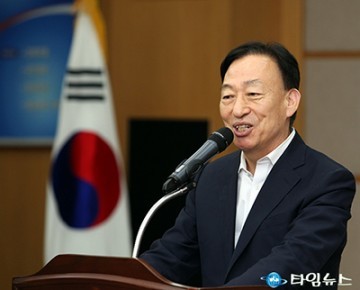 설동호 대전시교육감, ‘촛불집회’ 의사표현 자유 인정!