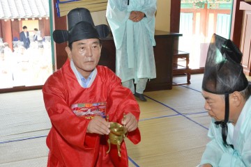 김문오 달성군수 취임 고유 봉행