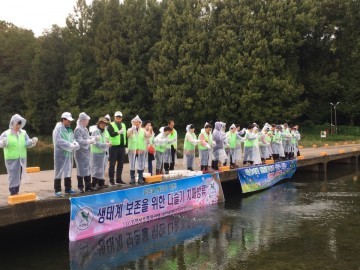 대전 서구, ‘국내 제6호 반딧불이 보호지역’ 노루벌에서 다슬기 방류 행사 개최