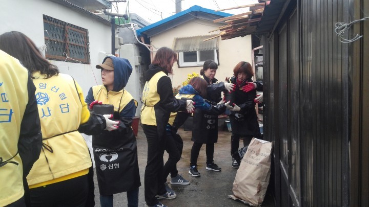 순천중앙신협, 소외계층에 사랑의 연탄 배달