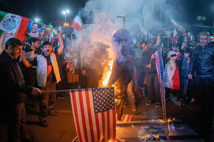 이란 최고지도자 모즈타바, 대통령에 ‘내부 숙청’ 강력 지시