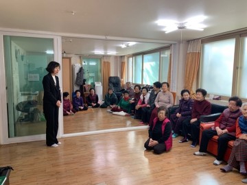 박미숙 군산시 경암동장 “어르신 고견으로 소통 행정”