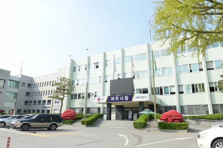 다자녀가정 셋째부터 “교복비 드려요”