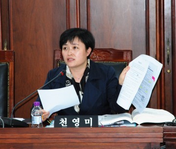 천영미의원,2층버스 지체상금관련행감집중질의