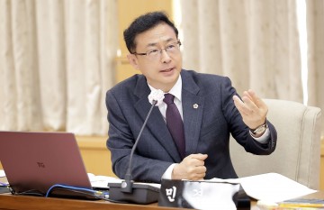 민경배 대전시의회 의원, 외국인 유학생 지원 조례안 교육위 통과…정주여건 강화