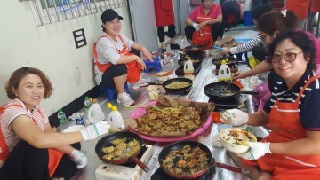 베풀고 나누며 서로의 상생을 꿈꾸는“사랑의 반찬봉사”