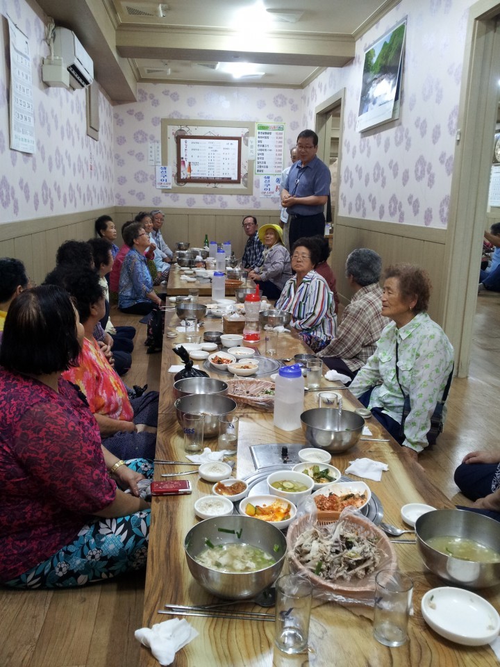 오학동, 복날 맞이 어르신을 위한 삼계탕 대접 봉사