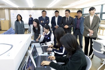 세종시의회 교육안전위, 반곡고 AI교육 현장 직접 점검…“AI교육, 미래 인재 양성 핵심”