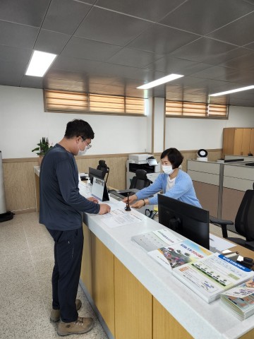 농기계임대료·유용미생물대금 카드 결제 실시
