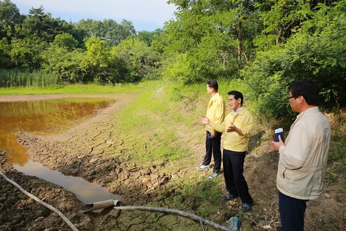 임광원 울진군수, 가뭄 장기화 대비책 마련 현장 점검