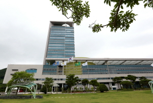 아프리카돼지열병차단위해 ‘축산차량’ 소독 당부하는 전남