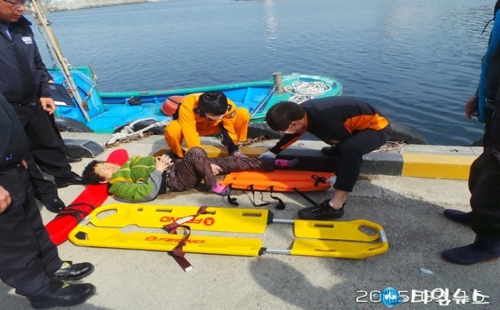 포항해양경비안전서, 축산항 익수자 어민과 협력 구조