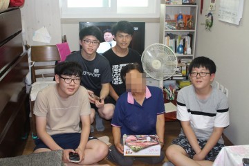 서석고등학교, 홀몸 어르신가정 방문 ‘사랑의 장바구니’ 전달